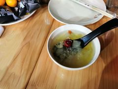 银耳汤-蚝太郎 • 海鲜烧烤(建国路创始店)
