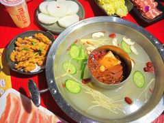 -谭鸭血老火锅(万象九宜城店)