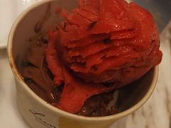 双球-LUNEURS月乐诗 冰淇淋咖啡(环贸店)