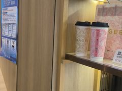 -霸王茶姬(南强街店)