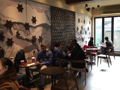 大堂-星巴克臻选(成都宽窄巷子店)