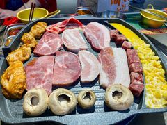 -阿亲家·韩式无限烤肉(花果园店)