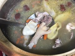 -花苑美食横琴生蚝火锅(拱北粤华路店)