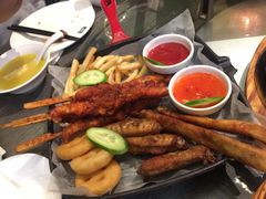 -青叶202都市餐厅(迪诺水镇店)