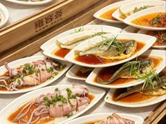 -雍容荟帝王蟹活龙虾展台自助(IFS黑金店)