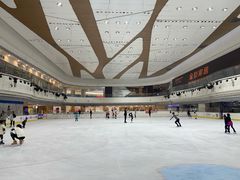 -冠军冰场CHAMPION RINK(环球银泰城店)