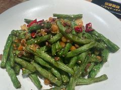 -耶里夏丽·丝路新疆菜·清真食品(徐汇南丹东路臻选店)