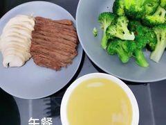 -领鲜天下·焗海鲜·花胶鸡(天目里店)