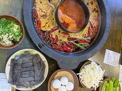 -黄潇洒老火锅(九眼桥宏济巷店)
