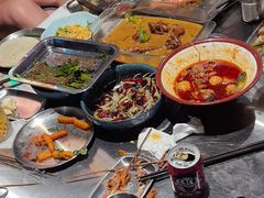 -马路牙子烧烤音乐酒馆(望京店)
