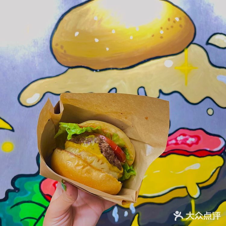 在杭州！！竟然有牛肉汉堡自助