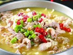 酸汤肥牛金针菇-梅州昌盛豪生大酒店·豪生阁中餐厅