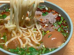 -臻老板牛肉面(光华路SOHO店)