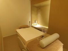 -左右Massage/Spa(长寿路店)