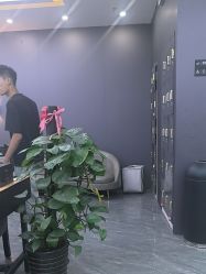 -藤野造型烫染·漂发