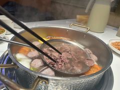 -犇鼎牛潮汕牛肉火锅(新辰里学清路店)