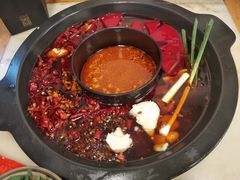 -黄潇洒老火锅(九眼桥宏济巷店)