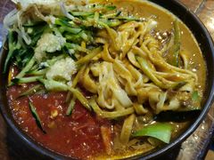 -侯七公叫花鸡·猪蹄·手擀面