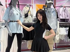 -王府井奥莱临潼小镇(临潼店)