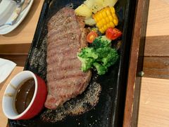 -必胜客(机场路店)