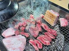 -肉甲韩国木炭烤肉(新壹街1店)