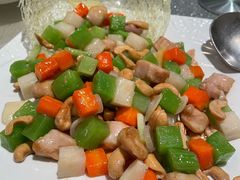 五彩果仁炒鸡丁-白云宾馆·白云宴餐厅