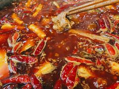 锅底颜色真的很赞-肥龙火锅(南坪店)