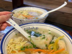 鲜肉馄饨-长人馄饨铺(解放街店)