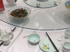 -巷子里小酒馆(繁荣路店)