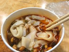-覃肥叔桂林米粉(粮道街店)