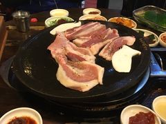-Dombe豚(黑猪肉街店)