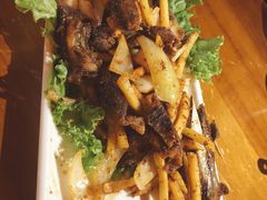 土豆煎羊排-玛吉阿米·餐吧