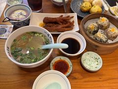 -鑫震源·苏式大虾生煎(山塘街店)