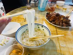 -香辉食馆(新兴路店)
