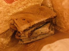 -亚坤(新达城广场B1店)