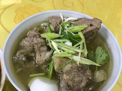 -穆豪麦蒸碗羊羔肉