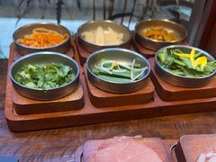 -银米·云南传统过桥米线(双廊黑金冠店)