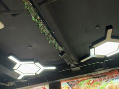 -云晓光头烧烤吧(德平路店)