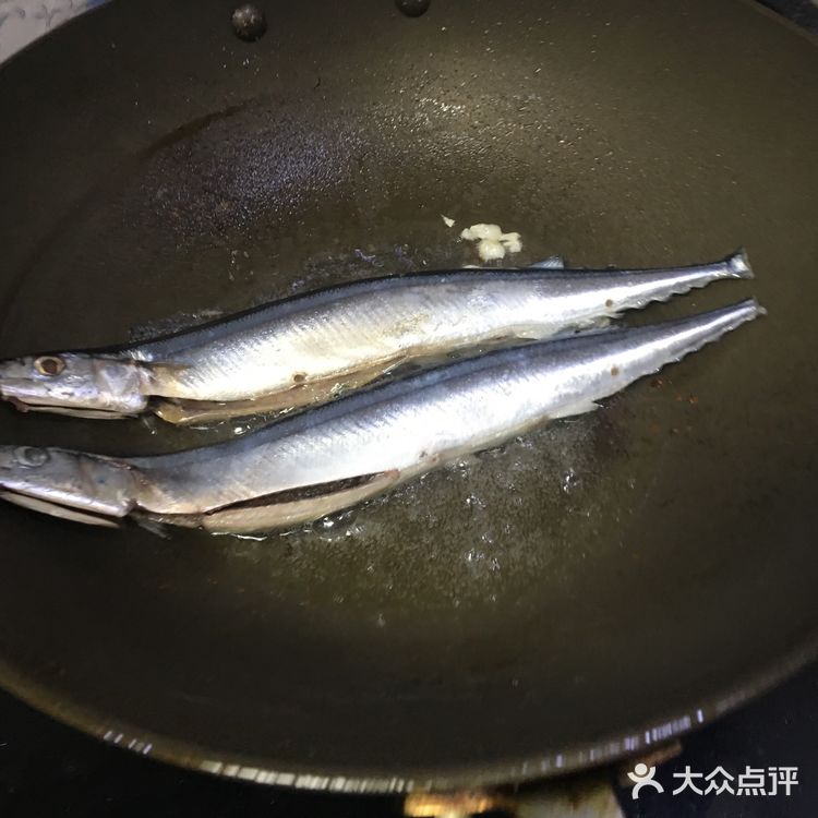 香煎秋刀鱼