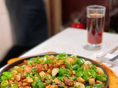 铁板酱香兔-御苑精品川菜馆(锦江店)