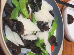 -云海肴·汽锅鸡·云南代表菜(美罗城店)