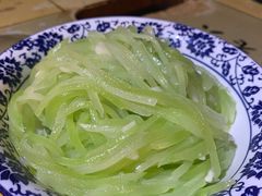 -琥珀老六龙虾(四里河店)