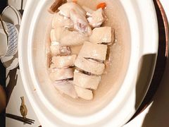 砂锅五指毛桃沙虫海南文昌鸡-炳胜私厨(万象前海店)