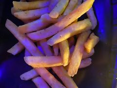 -MARU玛露音乐餐厅(大学路店)