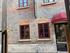 -星巴克臻选(上海今潮8弄店)