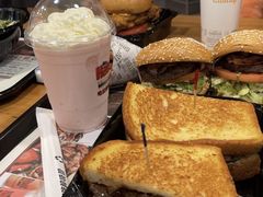 -The Habit Burger Grill 哈比特汉堡(复兴soho店)