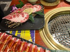 -喜牛烧肉酒场·黑金店(威高广场店)