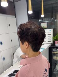 -镁连社·美联社