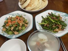 -爱月宝月嫂·育儿嫂(哈尔滨总店)