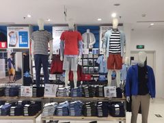 -优衣库(上海金桥国际商业广场店)